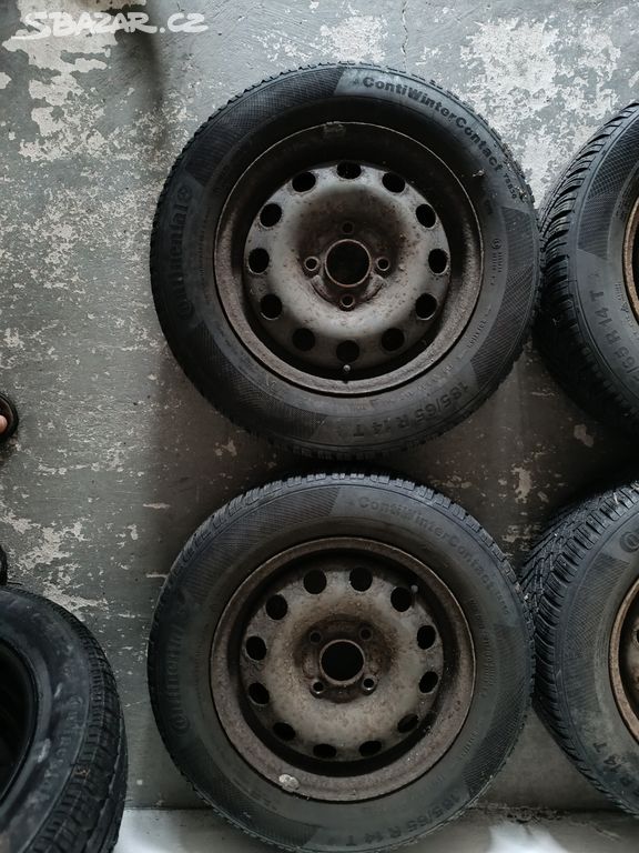 Sada 4 zimních pneumatik 185/65 R14 včetně disků