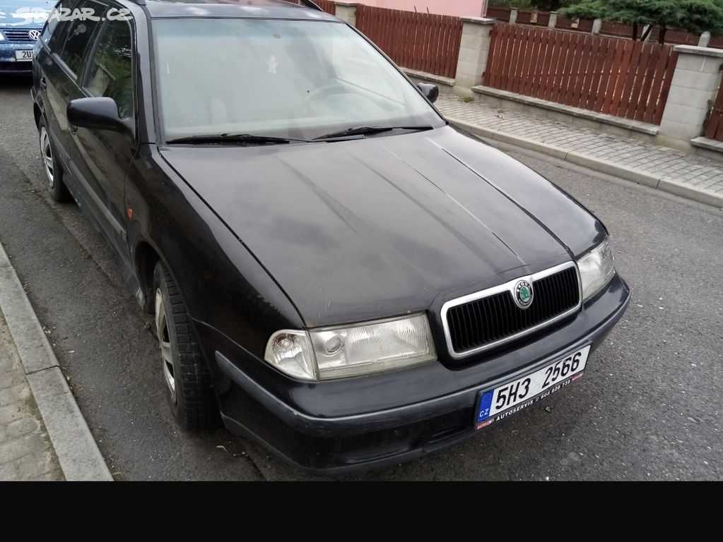 Škoda Octavia 1 1.8 benzin