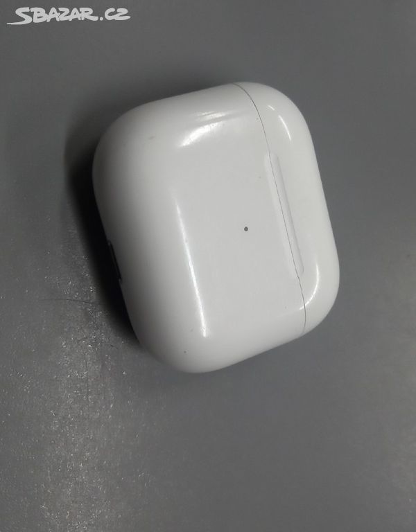 Prodam Apple Airpods 3