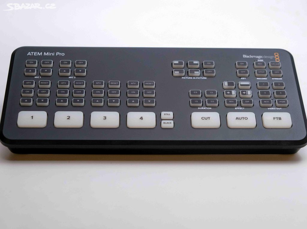 Blackmagic ATEM Mini Pro Switcher Výborný stav