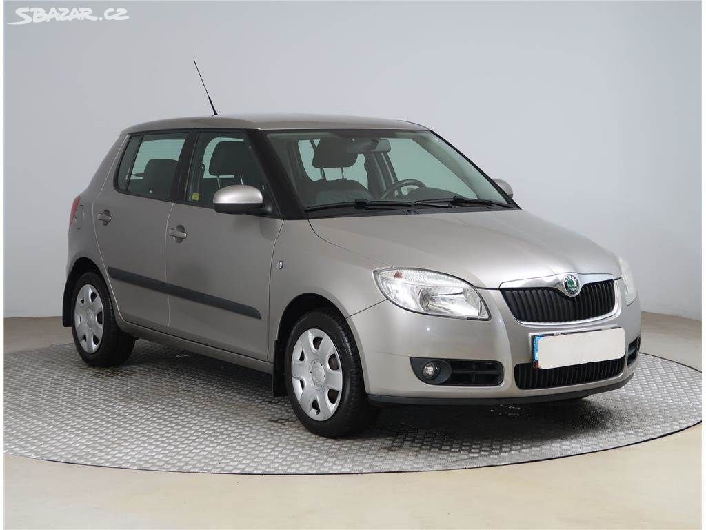 Škoda Fabia, 1.2, po STK, rezervace