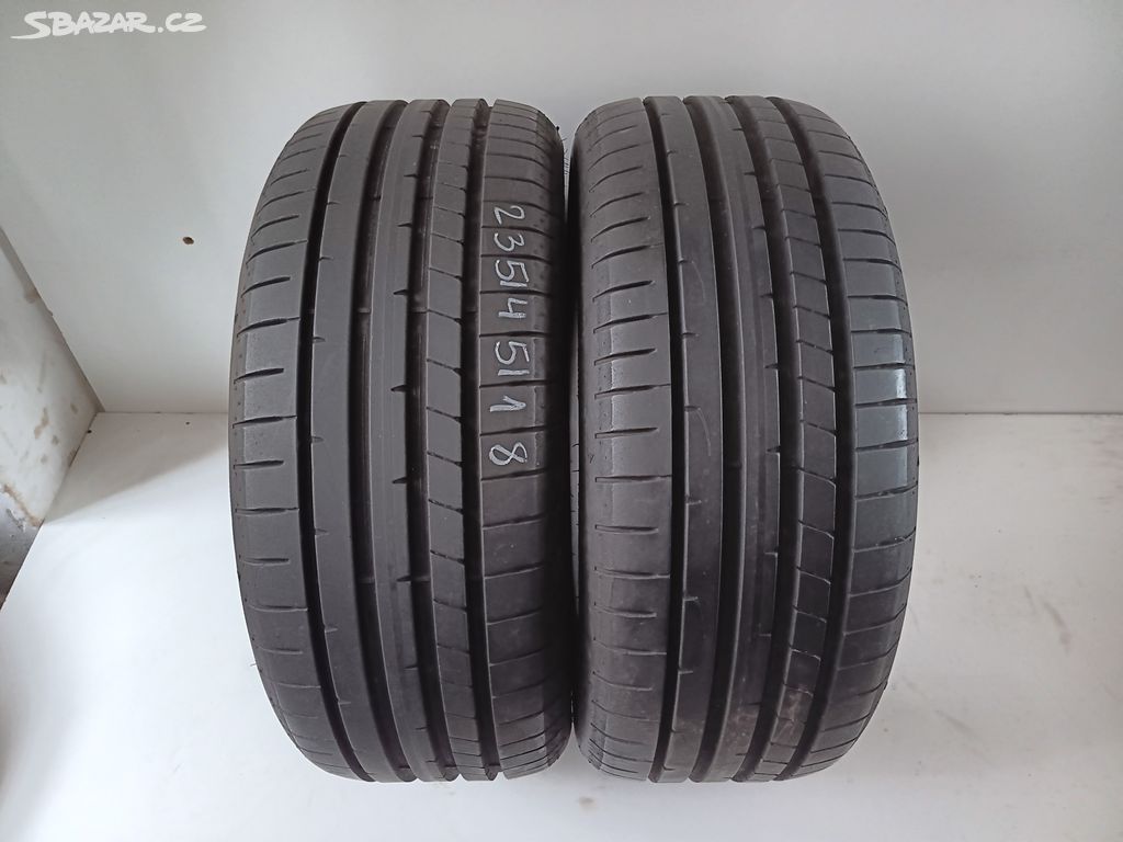 2ks letní pneu 235/45/18 Dunlop