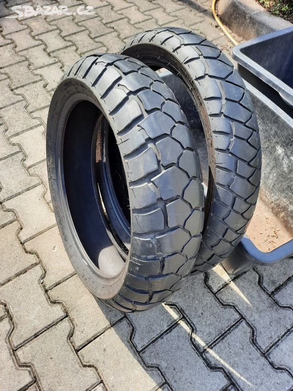 Michelin 120/70x19 a 170/60x17 na moto