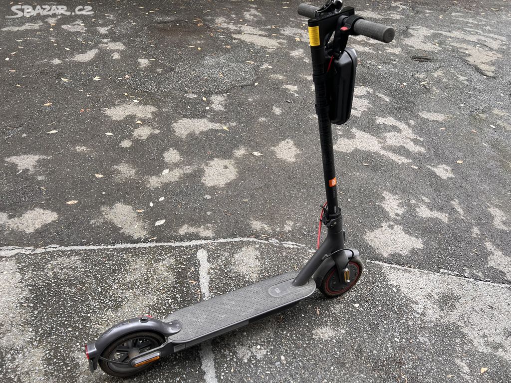 Xiaomi Mi Electric Scooter Pro 2