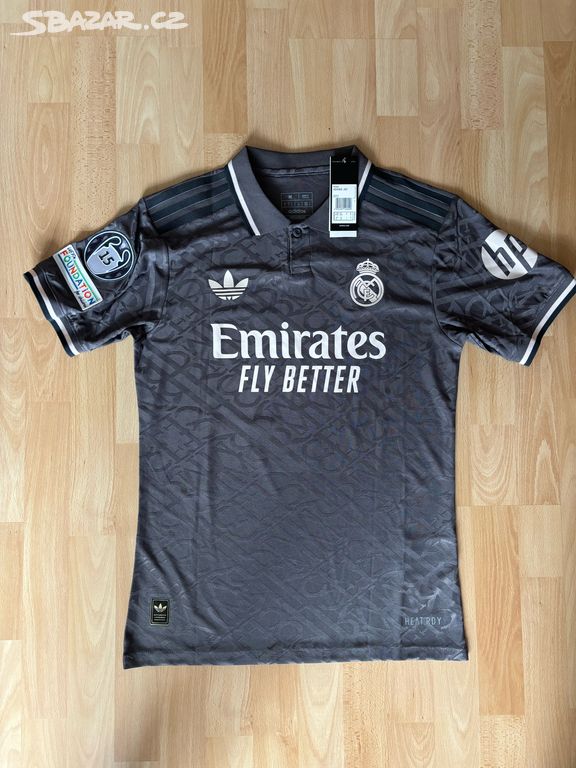 Dres Jude Bellingham - Real Madrid 3rd kit