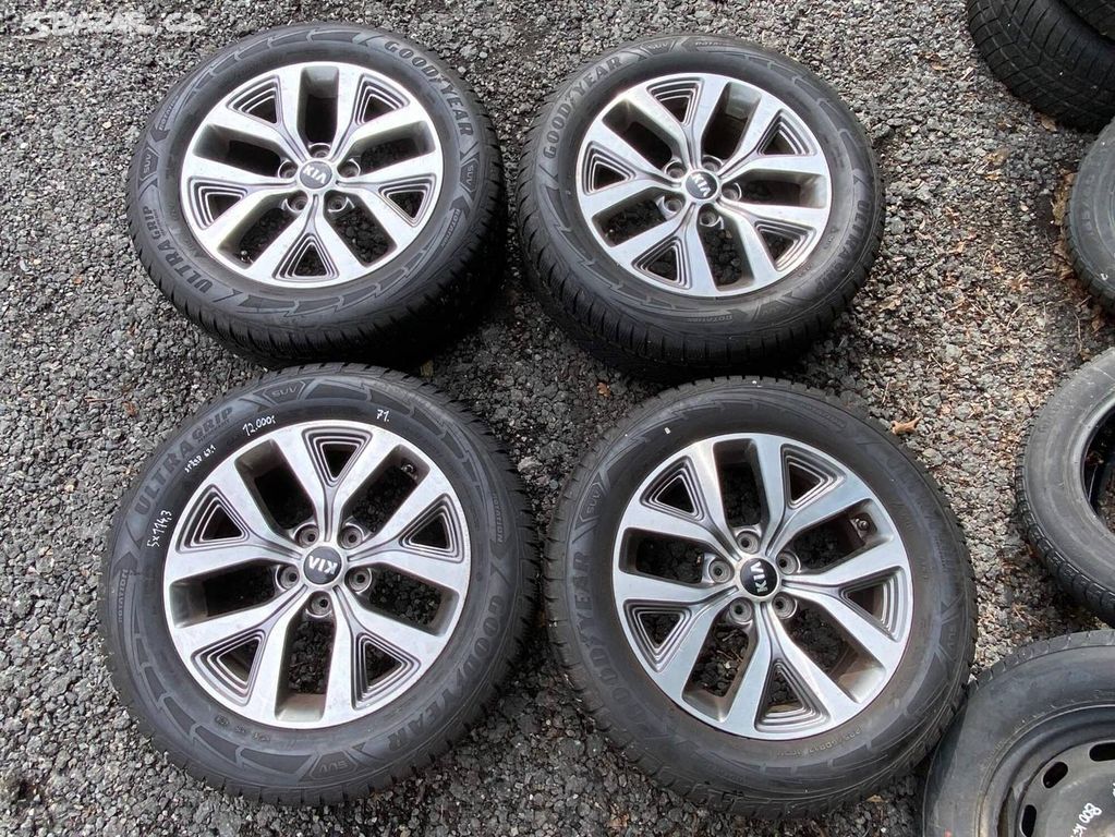 71. Sada zimních pneu 225/60 r17 vč disků 5x114,3