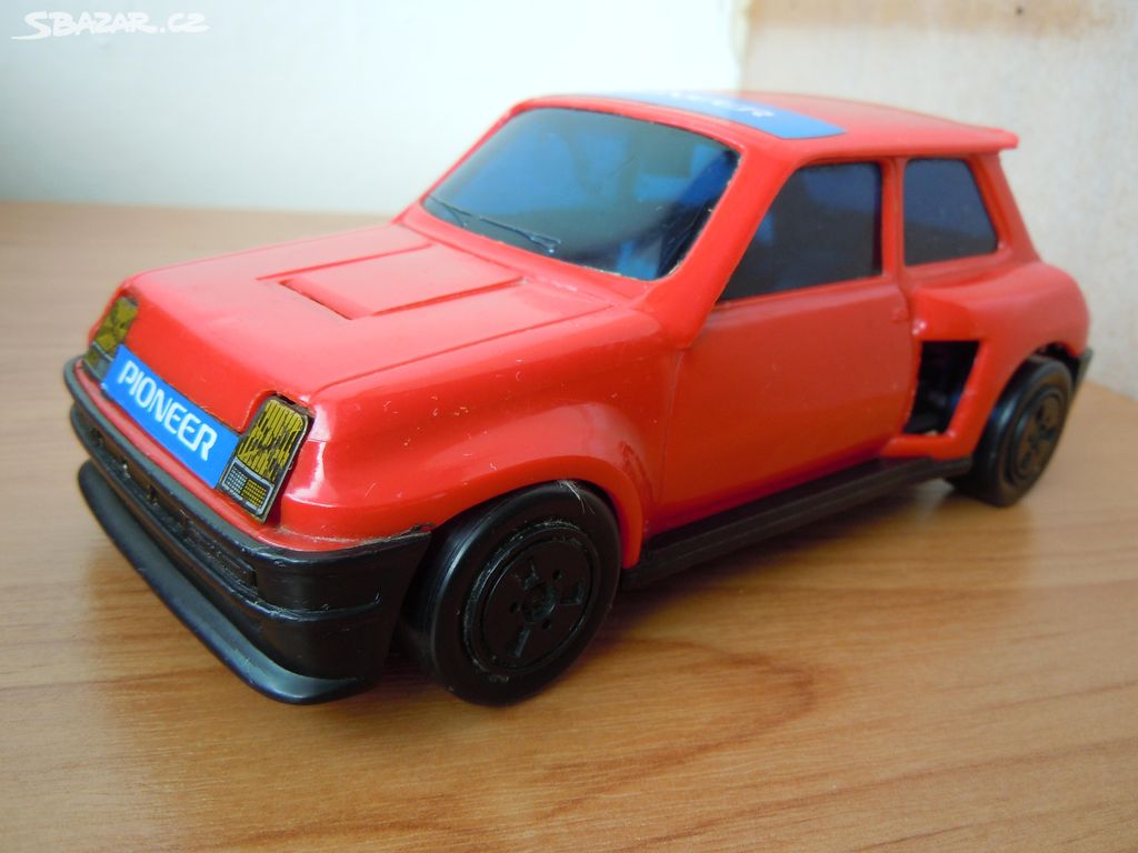 model Renault 5 Turbo , Retro hračka Renault 5 .