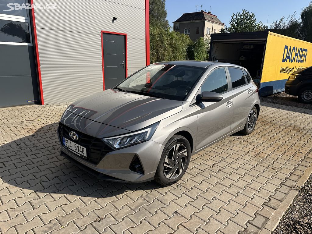 Hyundai i20 1.2 benzin. Rok 2023 Naj. 9700km