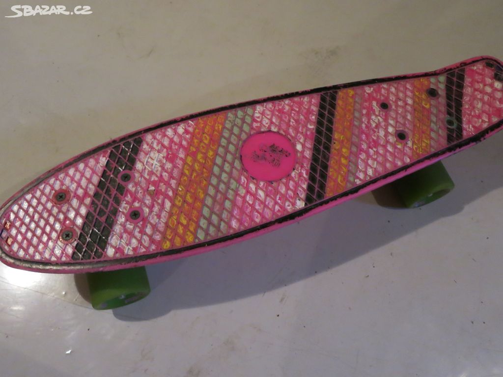 Pennyboard skateboard