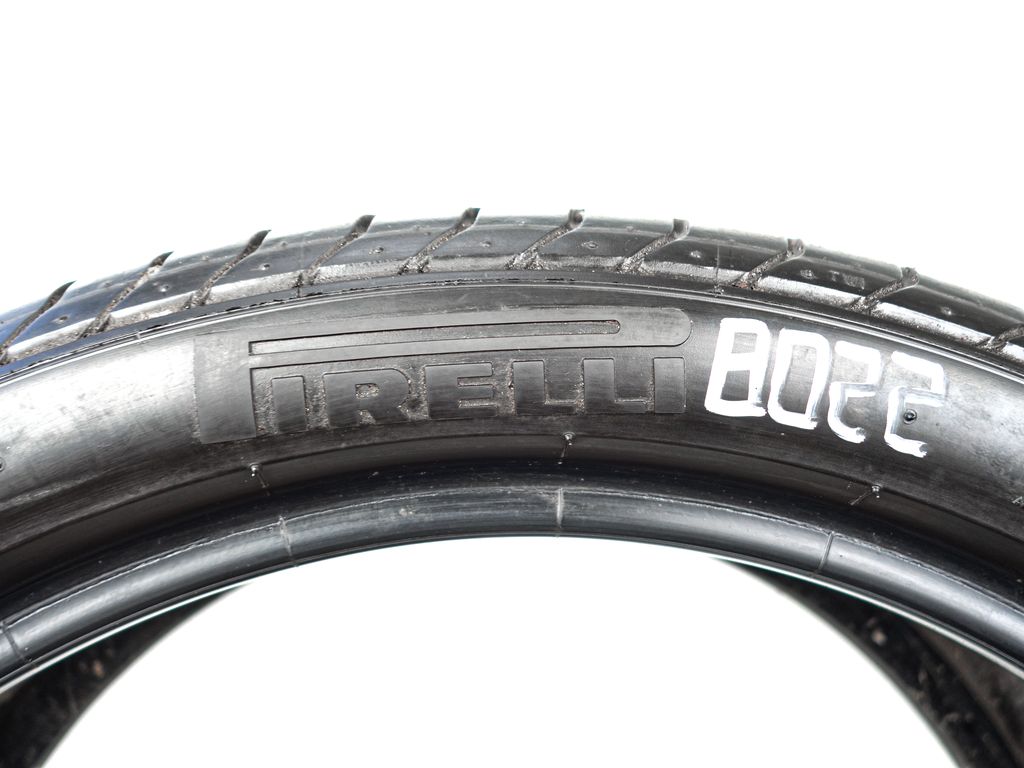 Letní pneu 255/35/18 Pirelli 2ks p8022