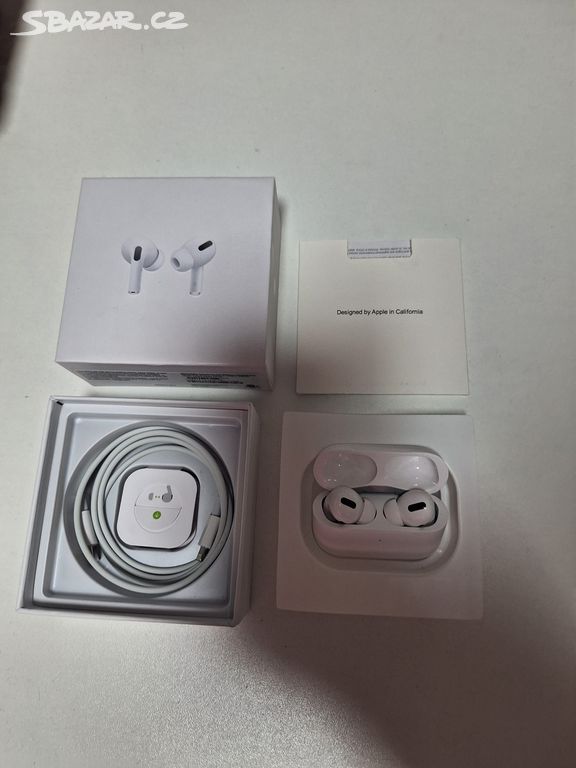 Apple AirPods 2