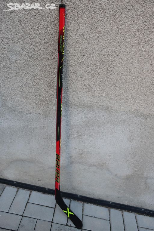 Prodám hokejku Bauer FLEX 129 cm