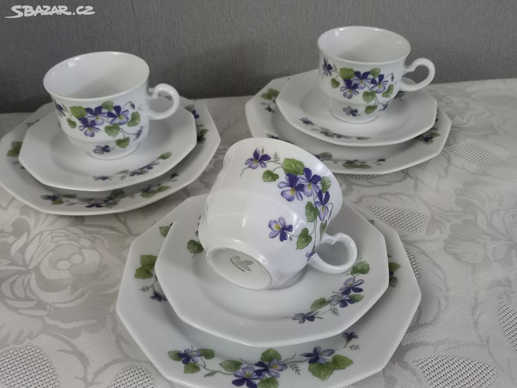 Snídaňové porcelánové sady - fialky