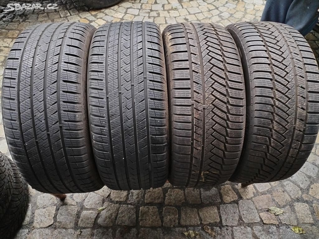 245/45/19 zimni CONTINENTAL pneu 245/45 R19