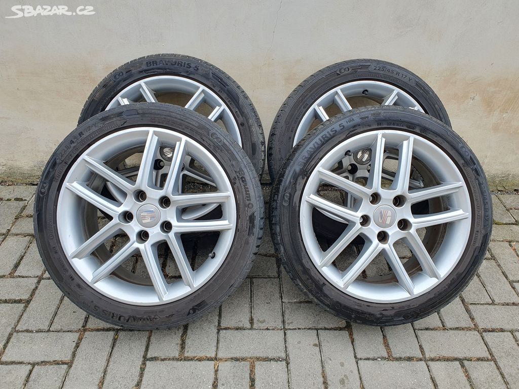 Alu kola Seat 5x112 r17 7,5j et42 pneu 225/45/17