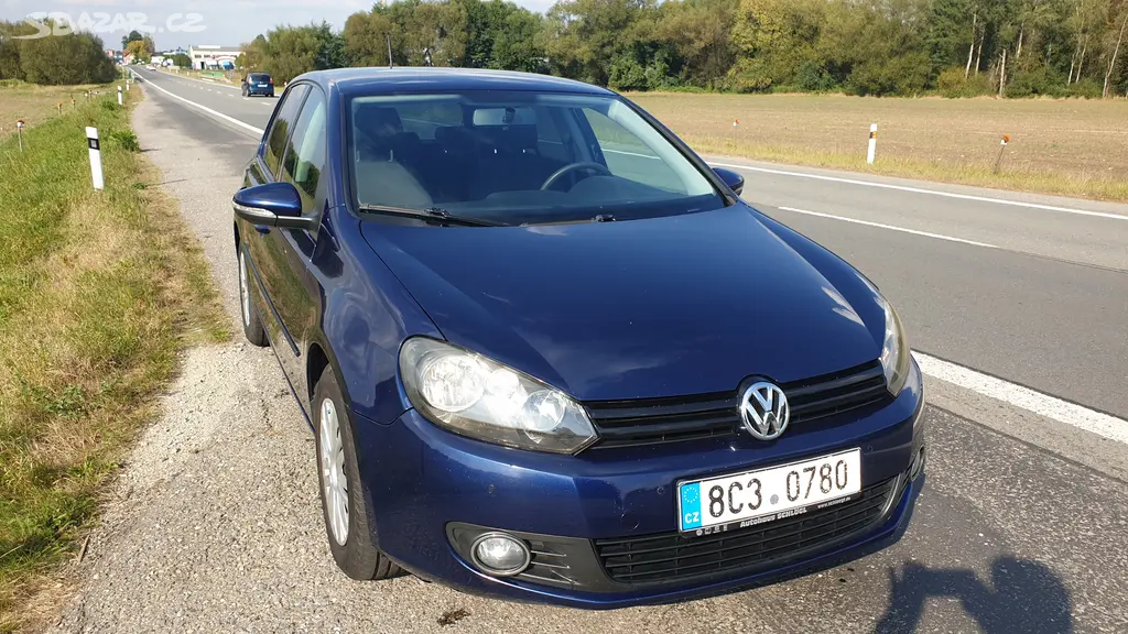 VW Golf VI. Tdi - fotka 2