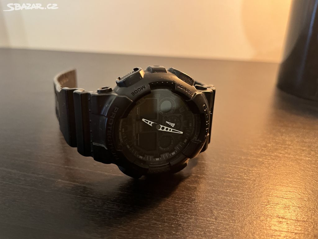 G-Shock hodinky (černé)