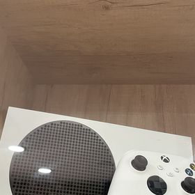 Obrázek k inzerátu: xbox series S