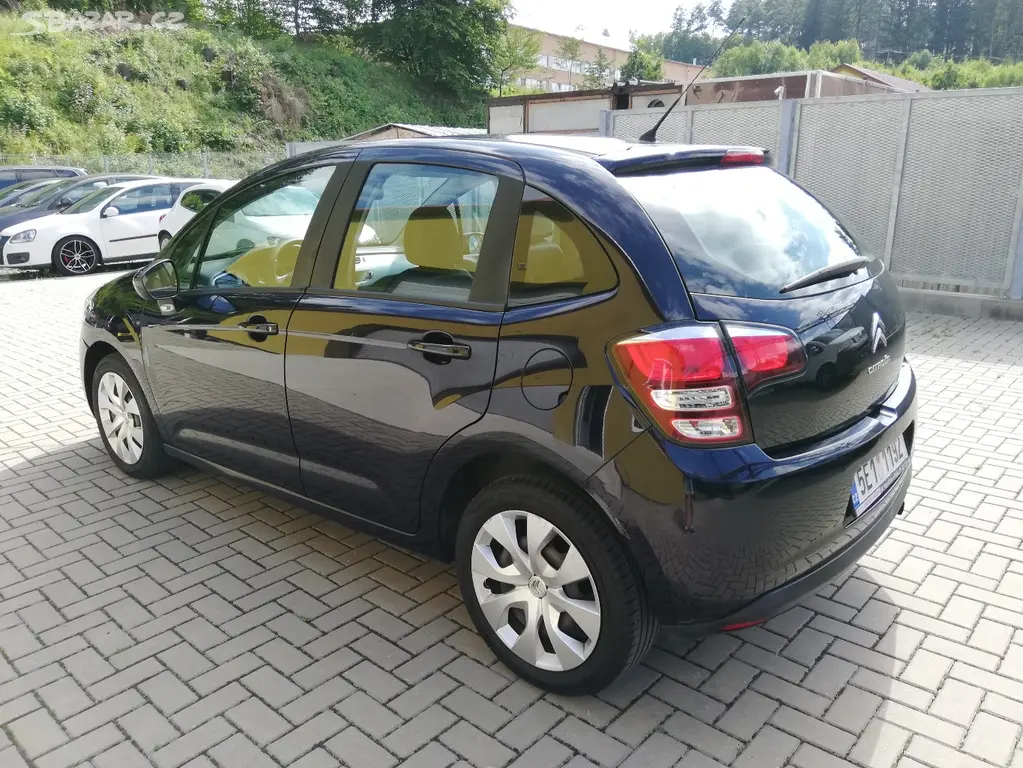 Citroen C3 1,0i, Klima, 1. majitel - fotka 4