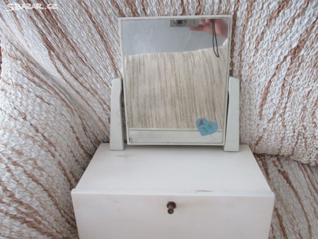 retro toaletka zrcadlo  se skříňkou