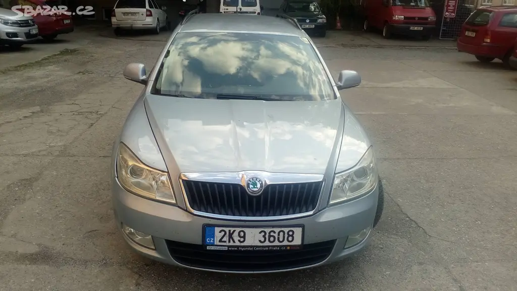Škoda Octavia combi 1.6 TDI 77kW Elegance Facelift