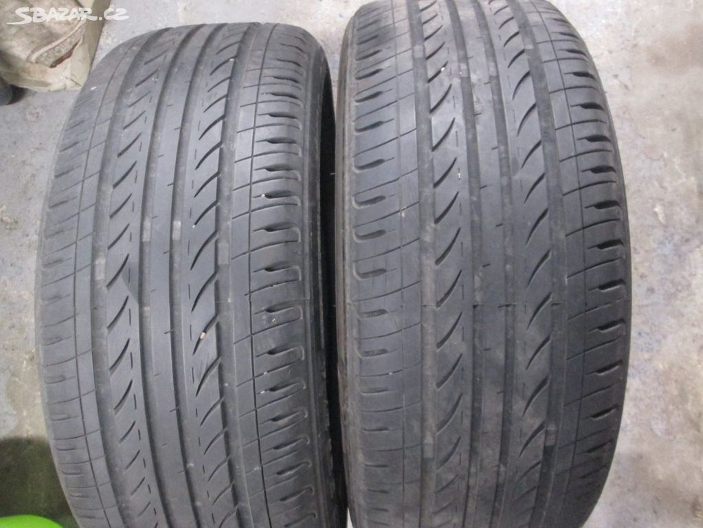 Pneu Goodride 195/55 R15 M+S