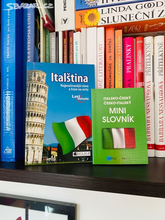 Italsko-český slovník + italština last minute