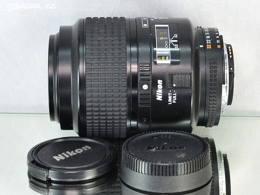 Nikon AF Micro 105mm f/2.8 D *MACRO 1:1, 1:2.8 FX