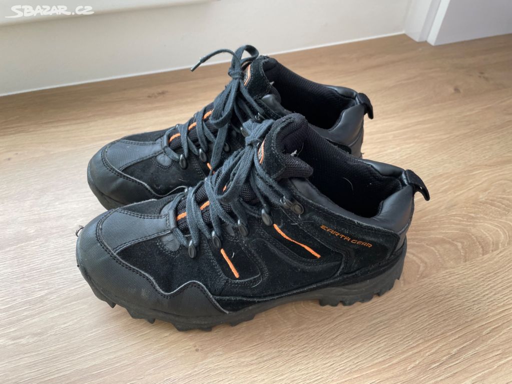 Earth gear best sale shoes