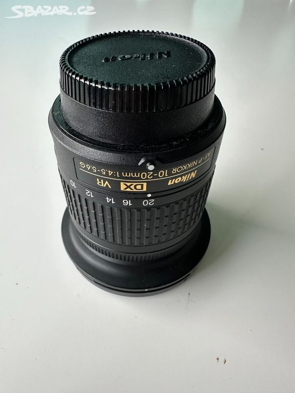 Praha - AF-P G VR Nikon mm f/4,5-5,6 10-20 DX