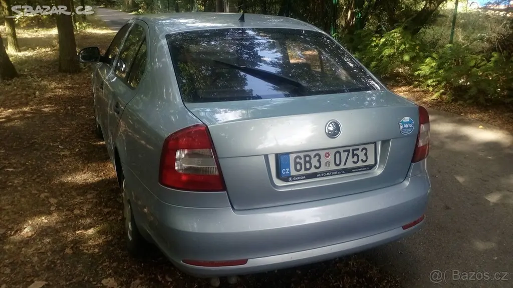 Škoda Octavia II 1.9 TDI 77KW Elegance 2010-TOP-CZ - fotka 4