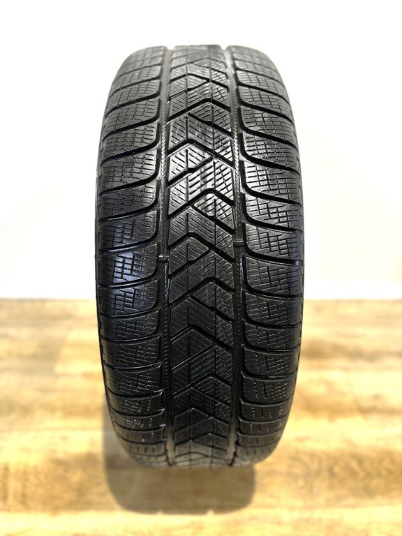 4x zimní Pirelli Scorpion Winter 235/55/19 105H