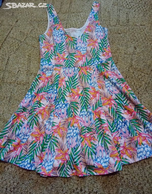 Prodám dámské/dívčí letní šaty Divided H&M, 38