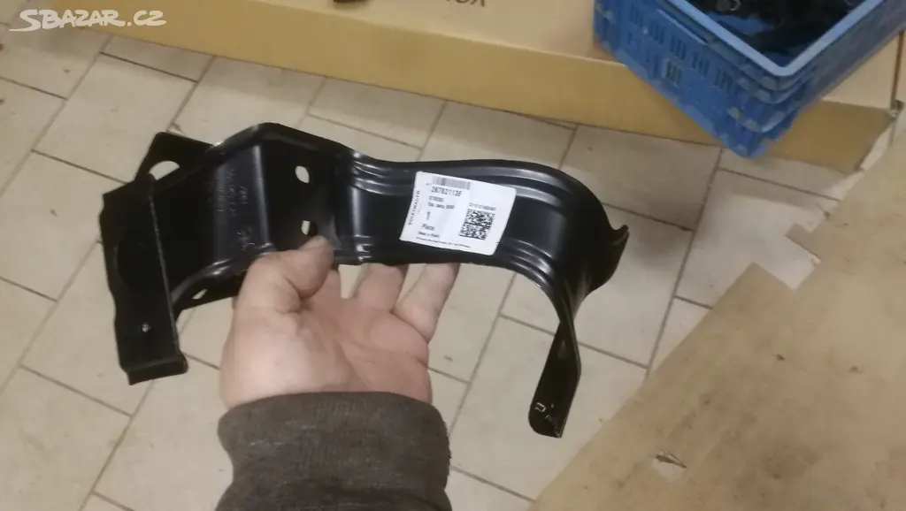 Náhled: VW CADDY 2K7, DRŽÁK BLATNÍKU , 2K7821135