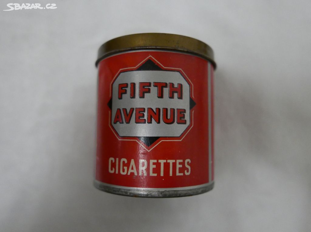 Starožitná kovová krabička cigaret Fifth Avenue