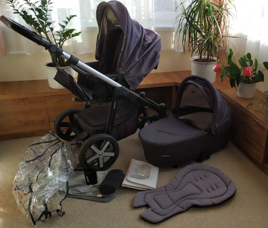 Baby design 2024 husky olx