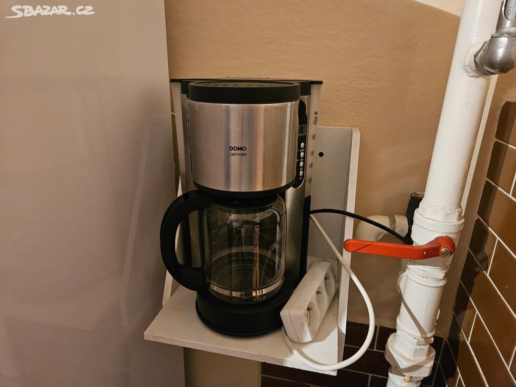 Kávovar Domo- překapávací káva