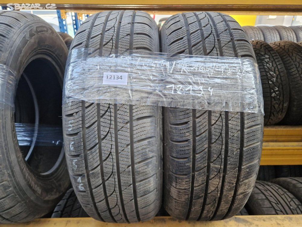 2 KS ZIMNÍ PNEUMATIKA MINERVA 215/65 R16 98H