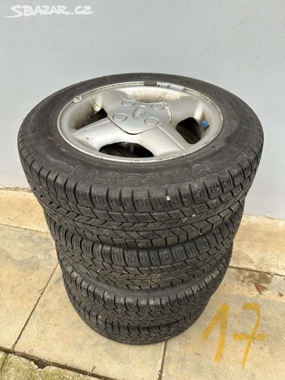 Sada letní pneu s disky na Ford Fiesta 175/65/R14