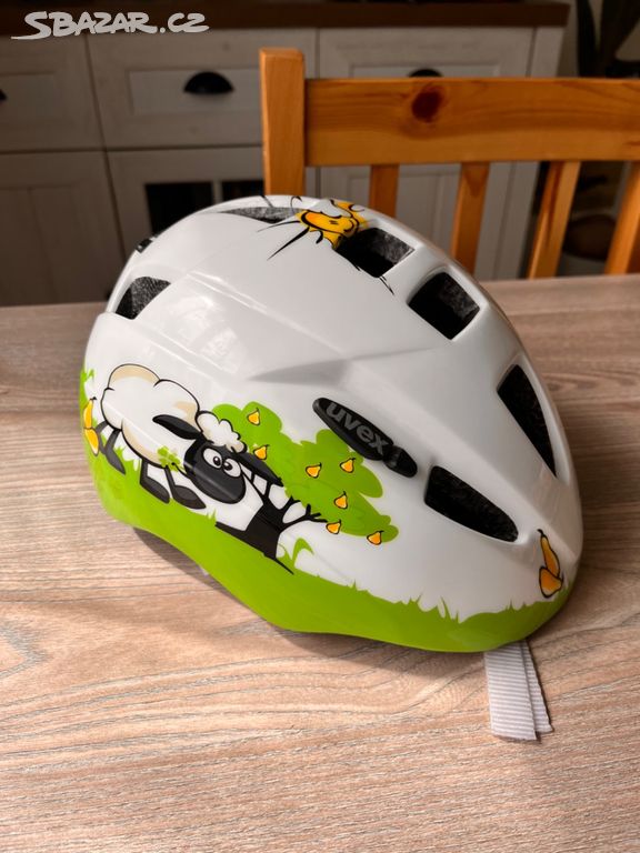 Krásná dětská cyklo helma UVEX