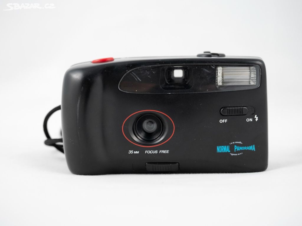 Kompaktní fotoaparát Reflex XG2000