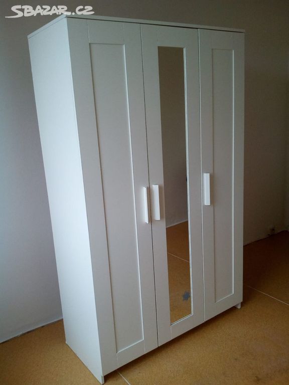 IKEA Brimmes se 3 dveřmi - bílá