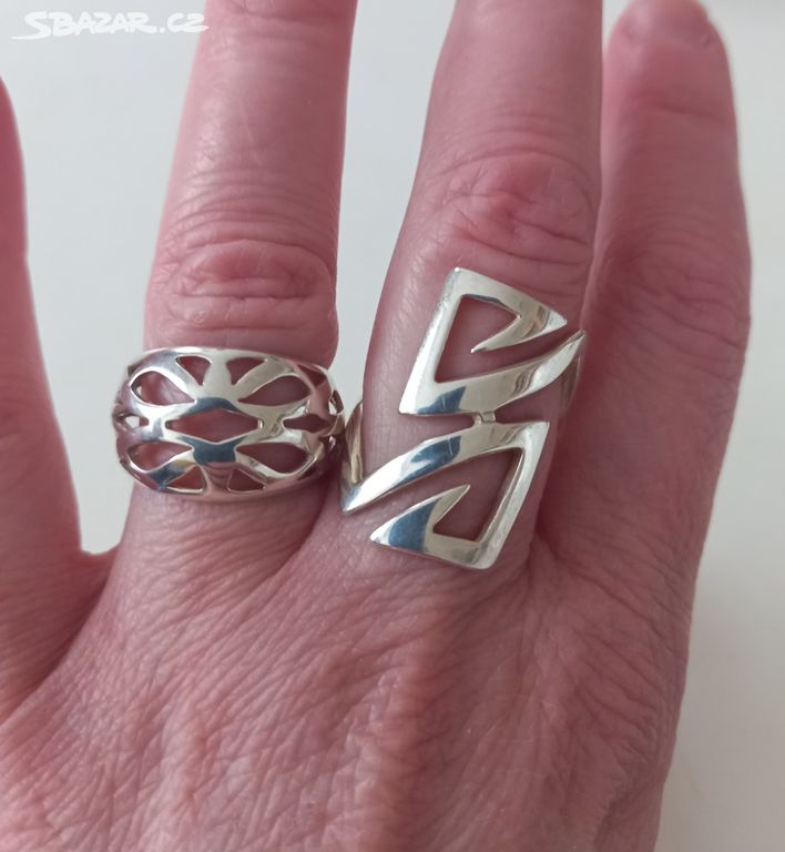 Stříbrné designové prsteny