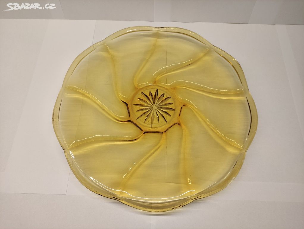 Starožitný tác / talíř z medového skla - Art Deco