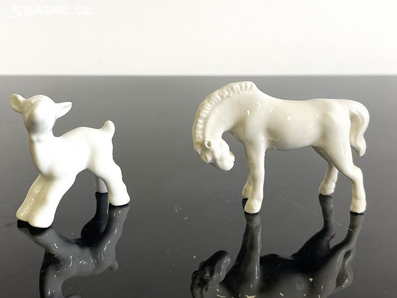 Miniatury koně a kůzlete, porcelán