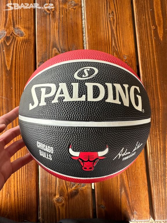 Basketbalový míč Spalding NBA Chicago Bulls vel. 7