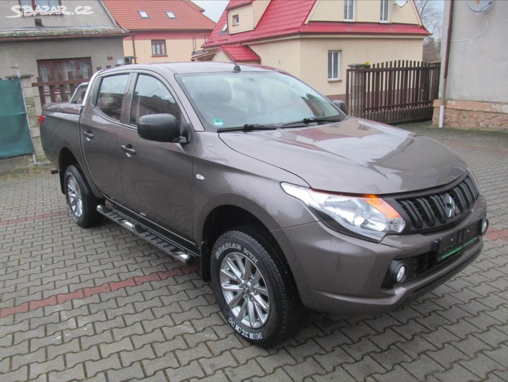 Mitsubishi L200, 2,4 DOUBLE CAB bez ad blue