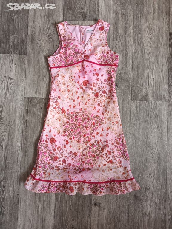 Růžové kytičkové šaty, vel. 8 let (128)