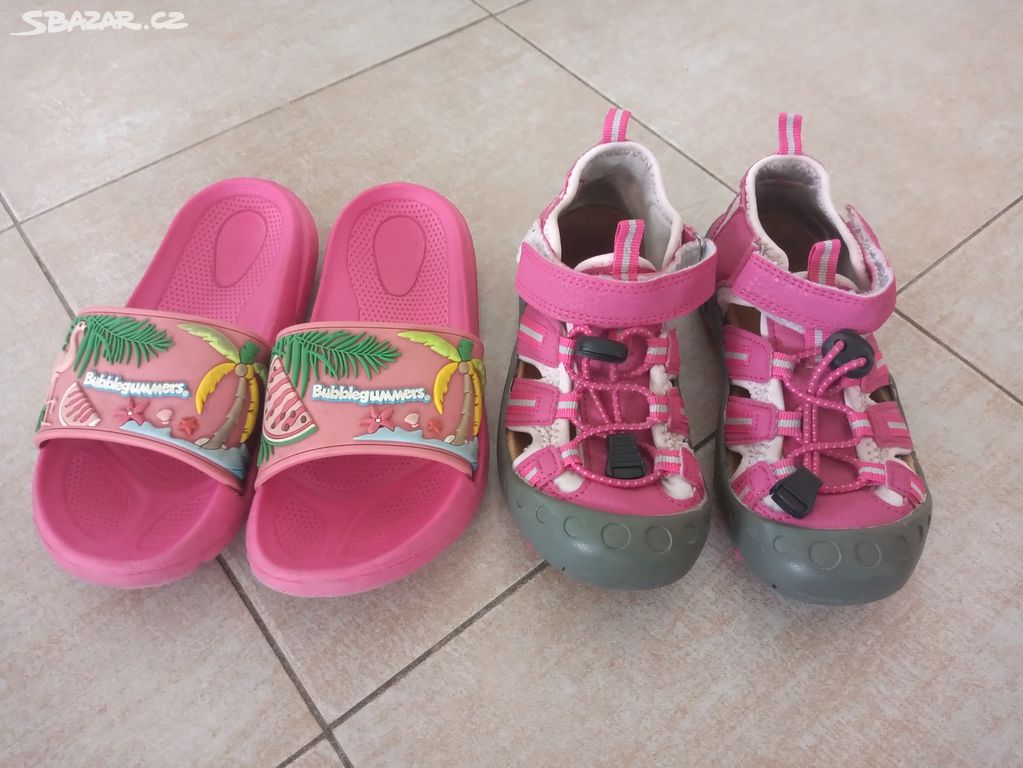 Dětské sandále a pantofle vel.32