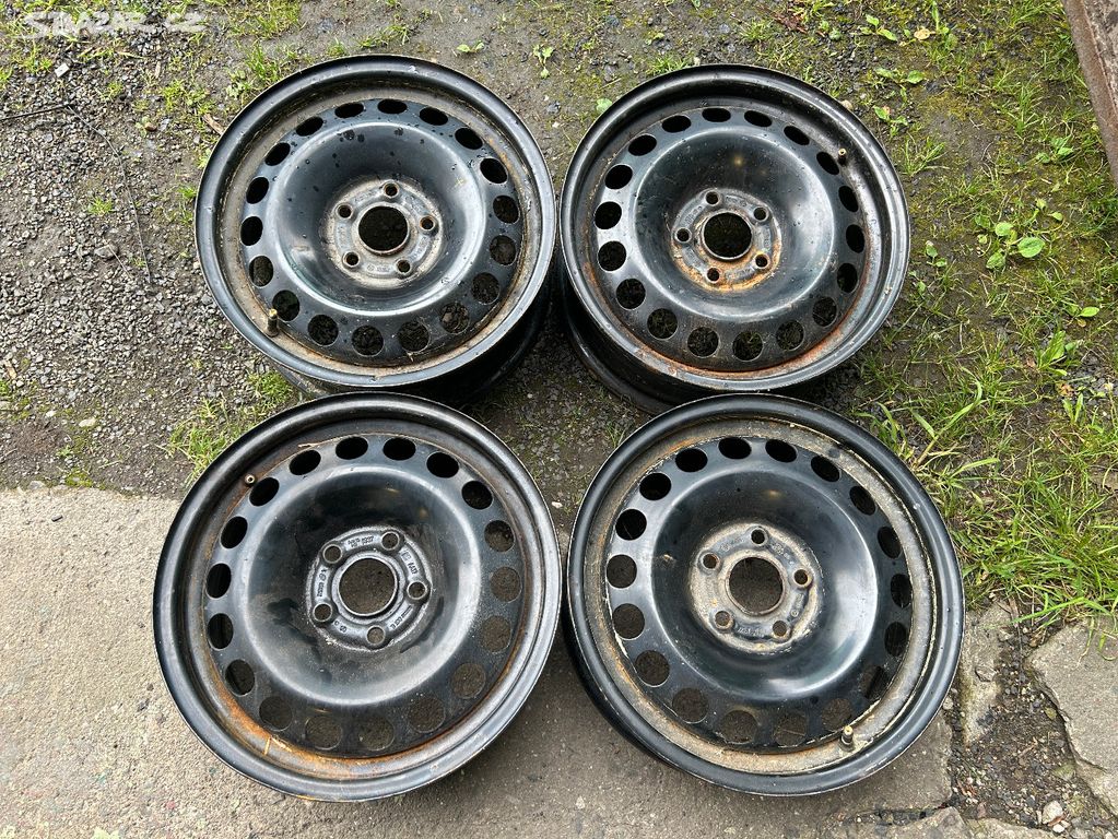 4 ks plechových disků Opel 15" 5x105 IS37